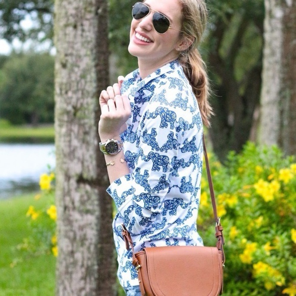 Lilly Pulitzer Captain Popover Sweatshirt Pack Your Trunk Blue Elephant Print S - Picture 7 of 10
